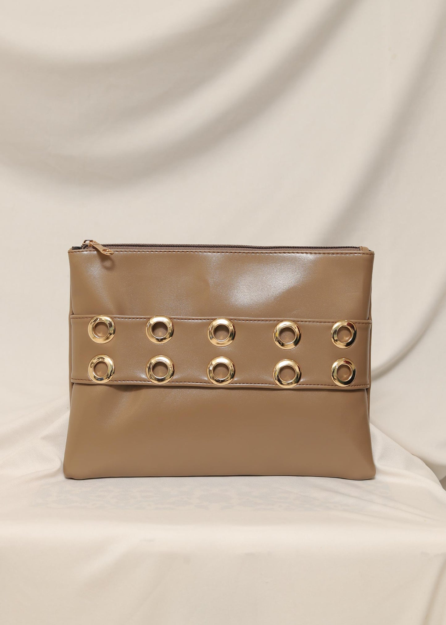 Eyelet Clutch